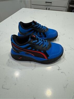 PUMA Kids Boys Excursion Shoes Sneakers size 11C